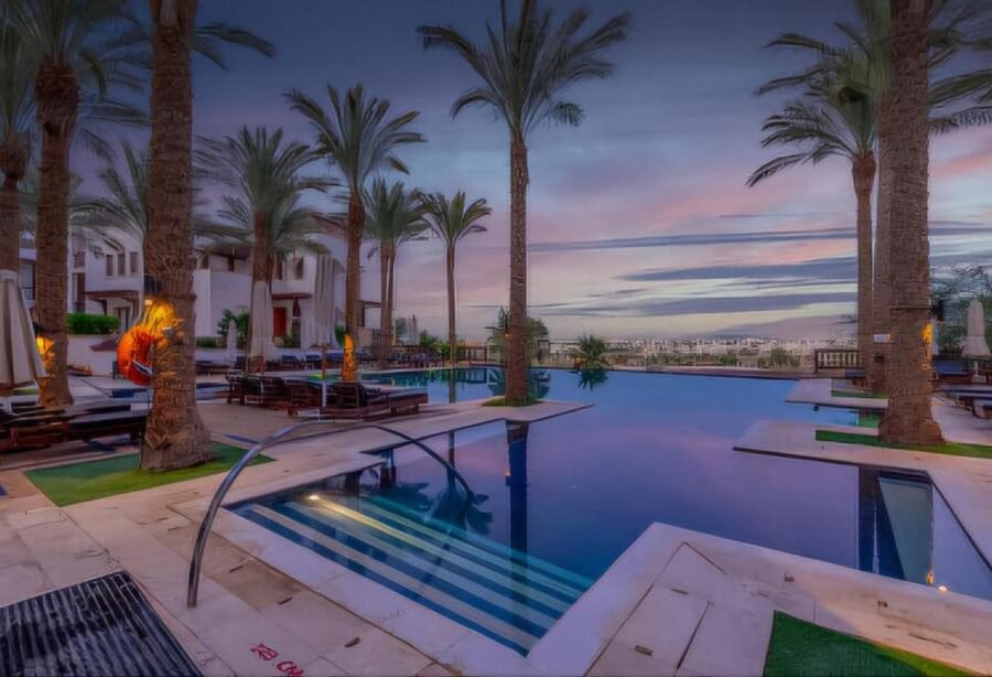 Ancient Sands, 4BR Twinhouse, Private Pool, Lagoon View.