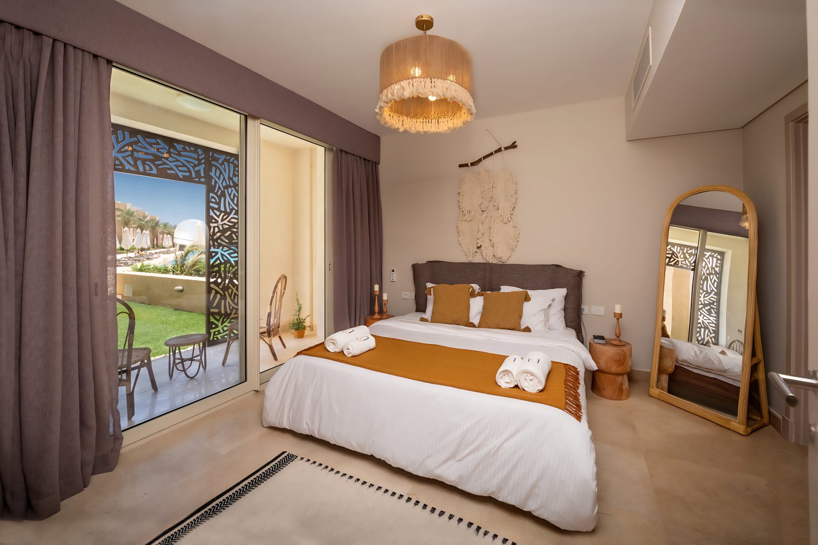 Mangroovy, 1BR Apt, Pool View, Beach Access.