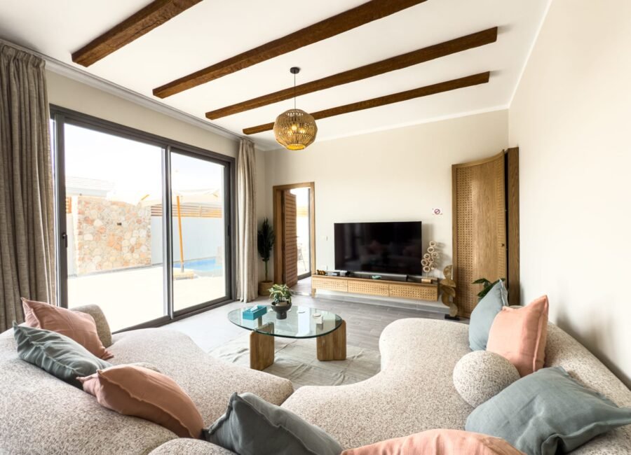 Bali, 3BR Townhouse, Private Heated Pool.