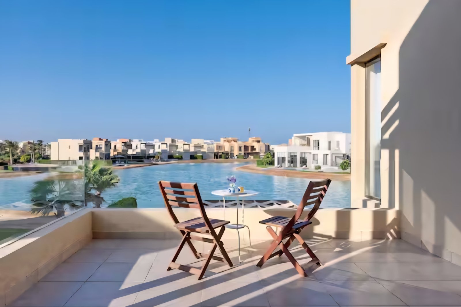 Tawila, 3BR Villa + Nanny, Lagoon View, Pool Access, VS ,A38