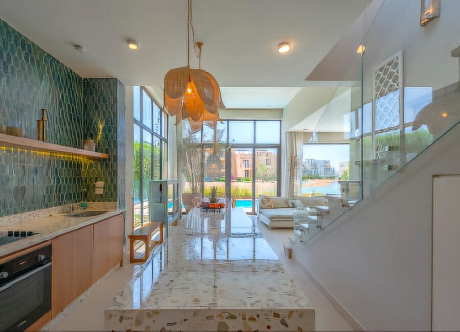 Tawila, 4BR Villa, Heated Pool, Lagoon View