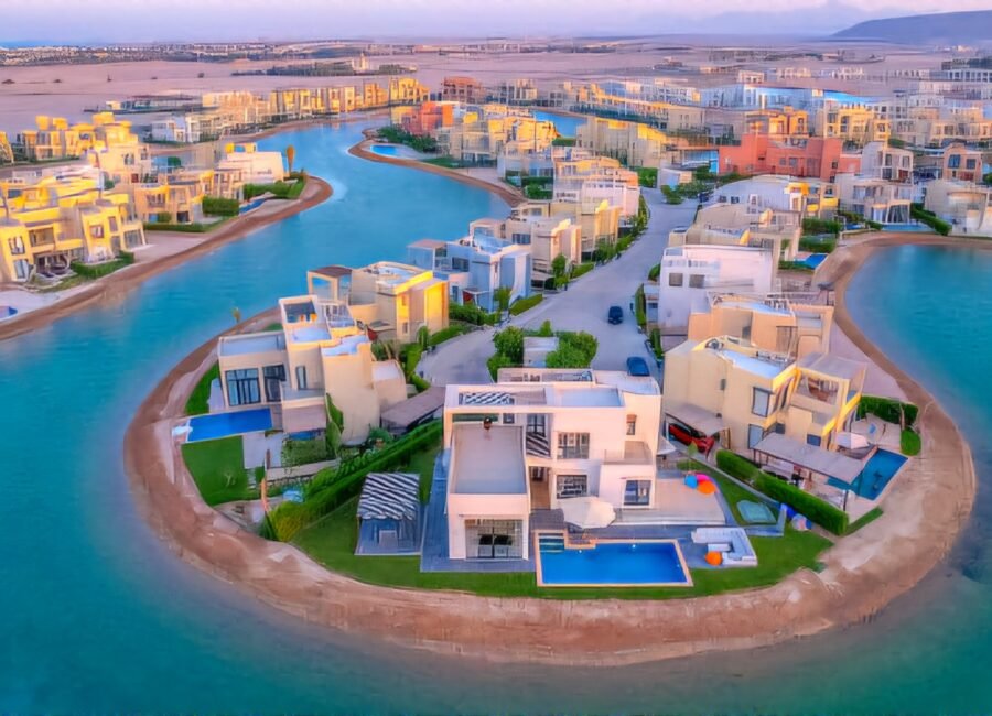 Tawila, 4BR Villa, Heated Pool, Lagoon View