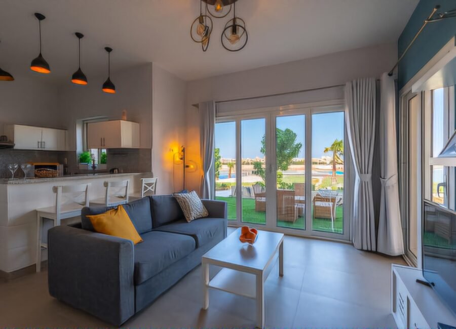 Waterside, 1BR Apt, Lagoon View, Pool Access