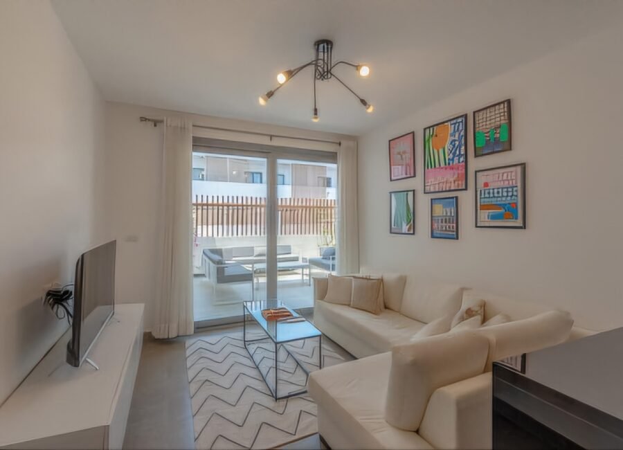 Sholan 2, 2BR Apt, Pool View