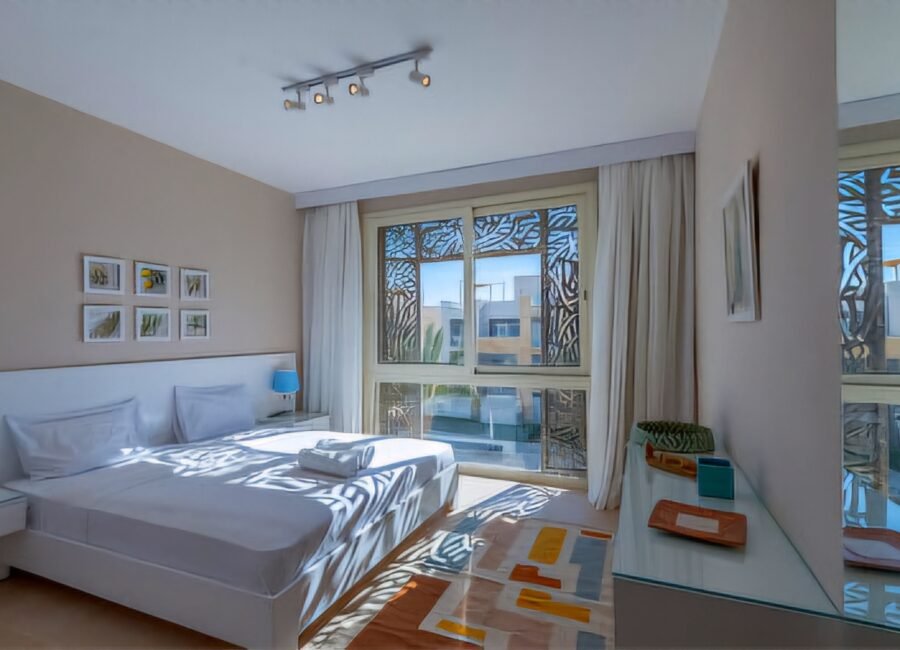 Mangroovy, 1BR Apt, Pool and Beach view