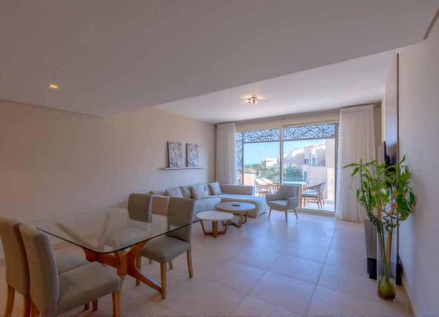 Mangroovy, 2BR Apt, Pool View, Beach access, Rooftop.